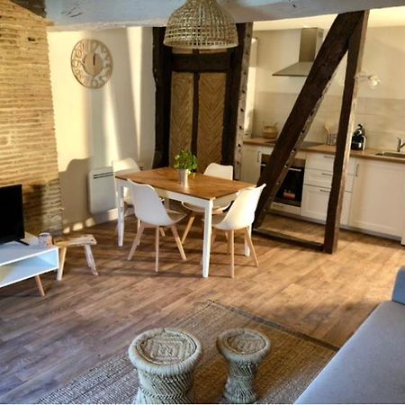 Appartement Au Coeur Du Centre Historique Bergerac Zewnętrze zdjęcie
