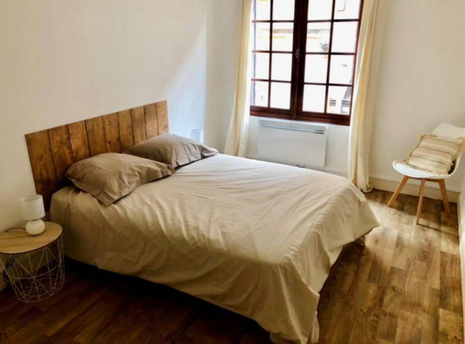 Appartement Au Coeur Du Centre Historique Bergerac Zewnętrze zdjęcie