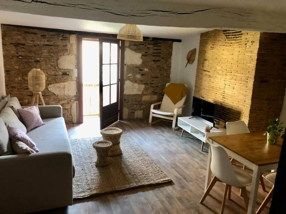 Appartement Au Coeur Du Centre Historique Bergerac Zewnętrze zdjęcie